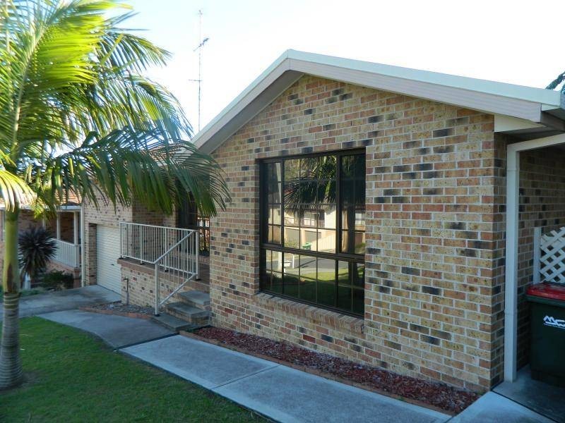 19 Surfview Avenue, Forster NSW 2428