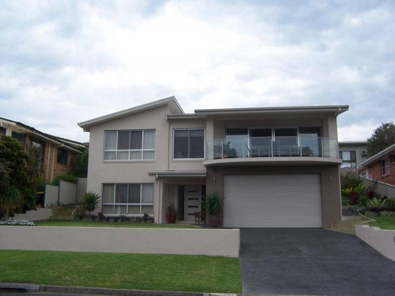 15 Colliton Parade, Forster NSW 2428