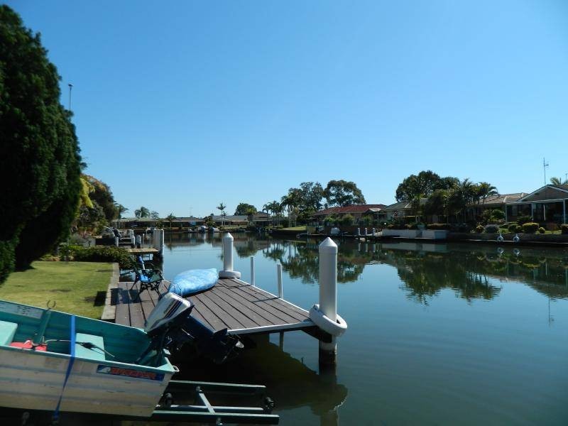 2 Sirius Key, Forster NSW 2428