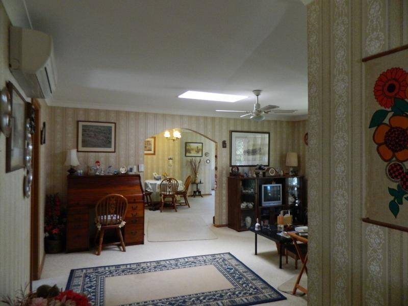 2 Sirius Key, Forster NSW 2428