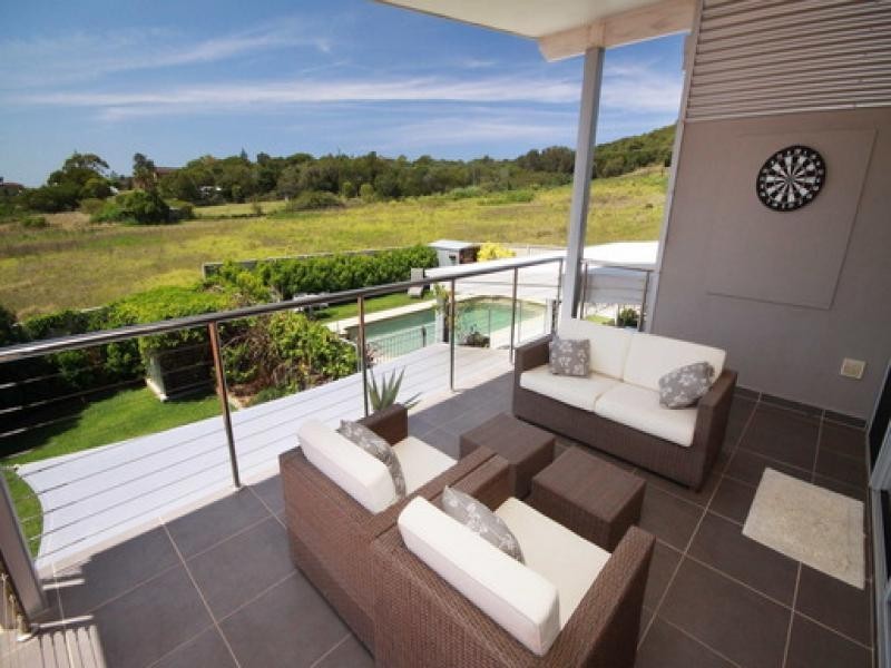 17 Leonardo Avenue, Forster NSW 2428