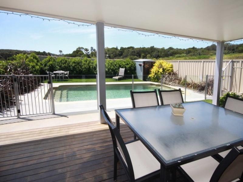 17 Leonardo Avenue, Forster NSW 2428