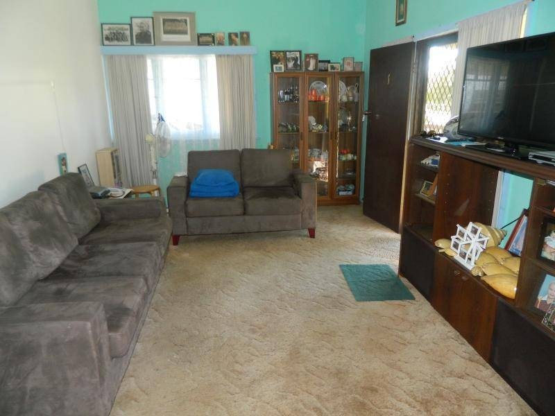 7 Douglas Avenue, Forster NSW 2428