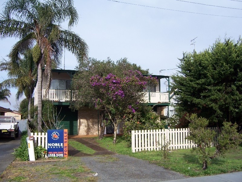 10 Kularoo Drive, Forster NSW 2428