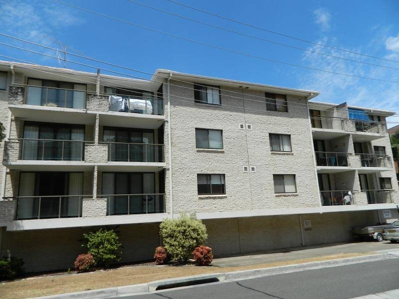 16/35-37 Head Street, Forster NSW 2428