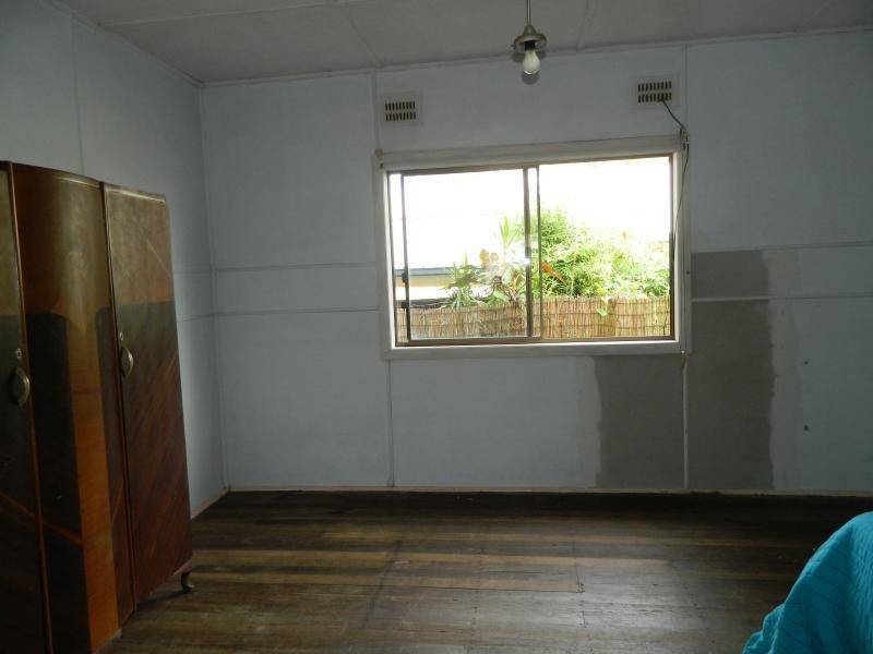 31 Cross Street, Forster NSW 2428