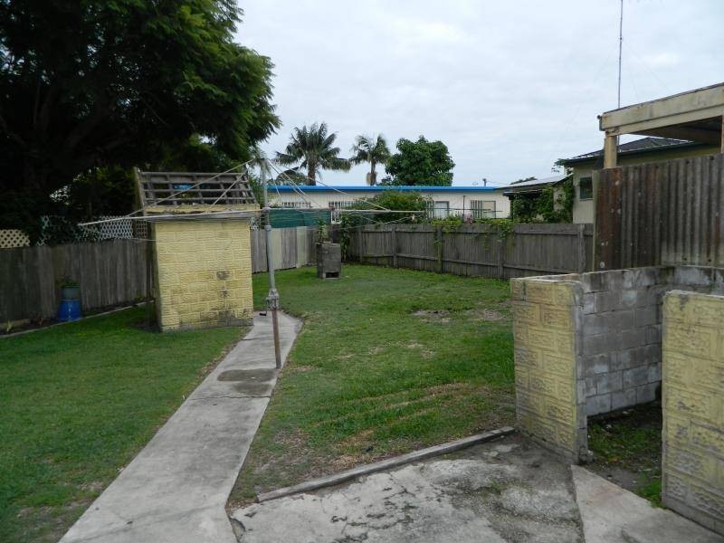 31 Cross Street, Forster NSW 2428