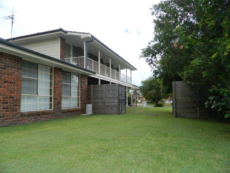 16 Greenview Close, Forster NSW 2428