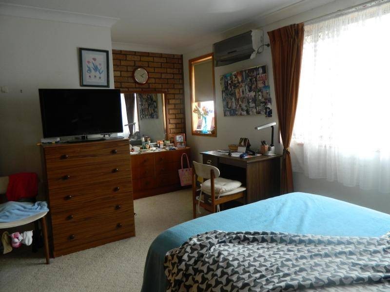 2/1 Pineview Close, Tuncurry NSW 2428