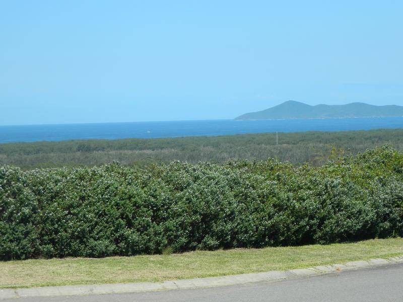 1 Lorikeet Way, Hallidays Point NSW 2430