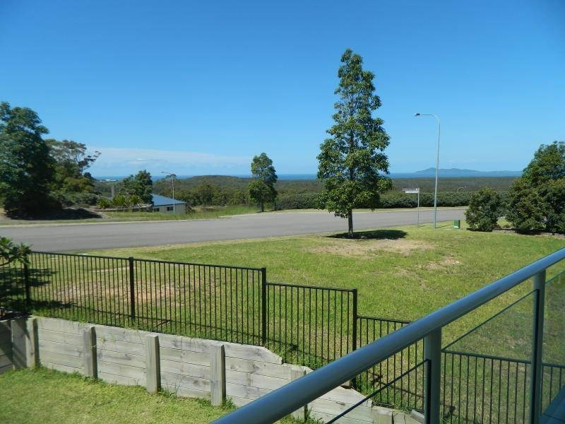 1 Lorikeet Way, Hallidays Point NSW 2430