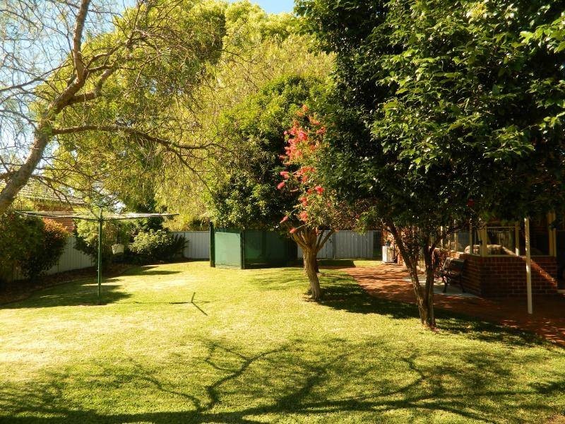 4 Greenview Close, Forster NSW 2428