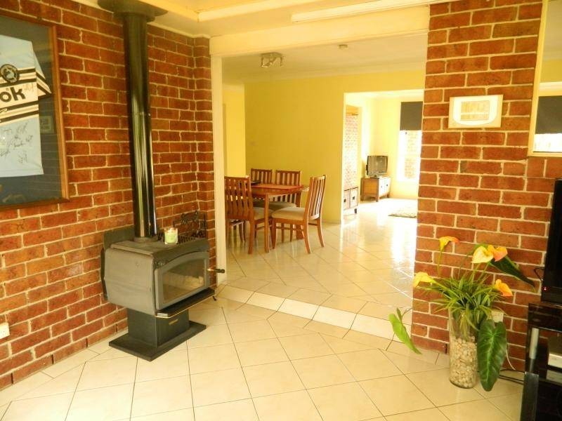 4 Greenview Close, Forster NSW 2428