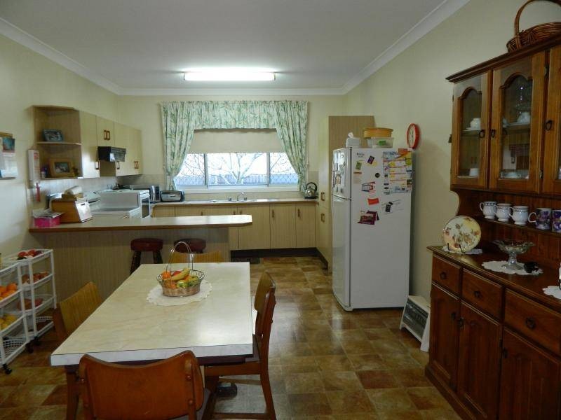 16 Manning Street, Tuncurry NSW 2428