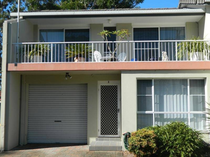 4/112 The Lakesway, Forster NSW 2428