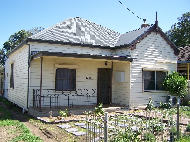 96 Maitland Street, Branxton NSW 2335
