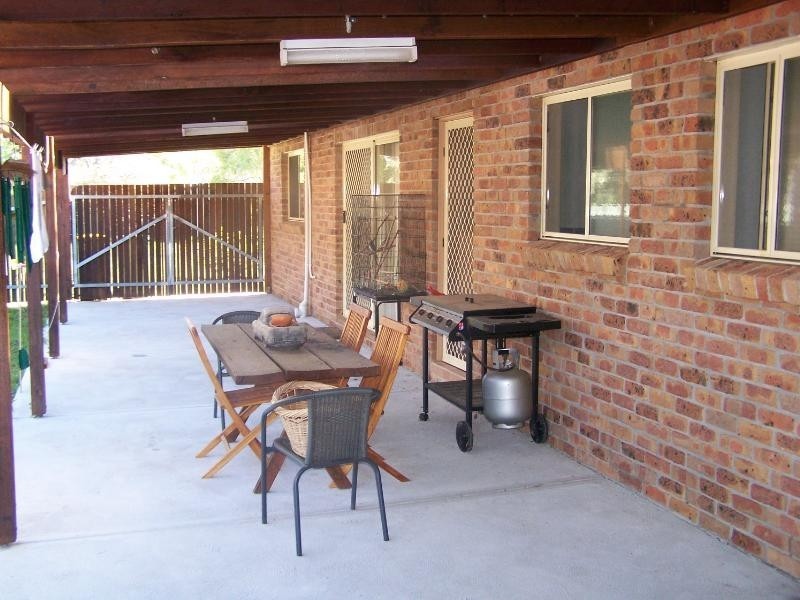 18 Stirling Street, Abernethy NSW 2325