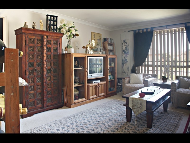 4 Brown Crescent, Kurri Kurri NSW 2327