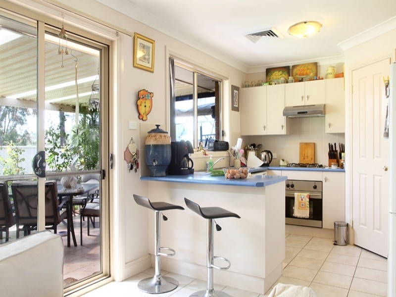 4 Brown Crescent, Kurri Kurri NSW 2327