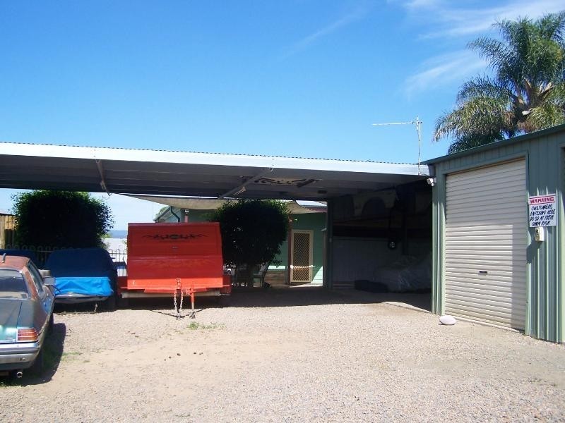 19 Dubbo Street, Abermain NSW 2326