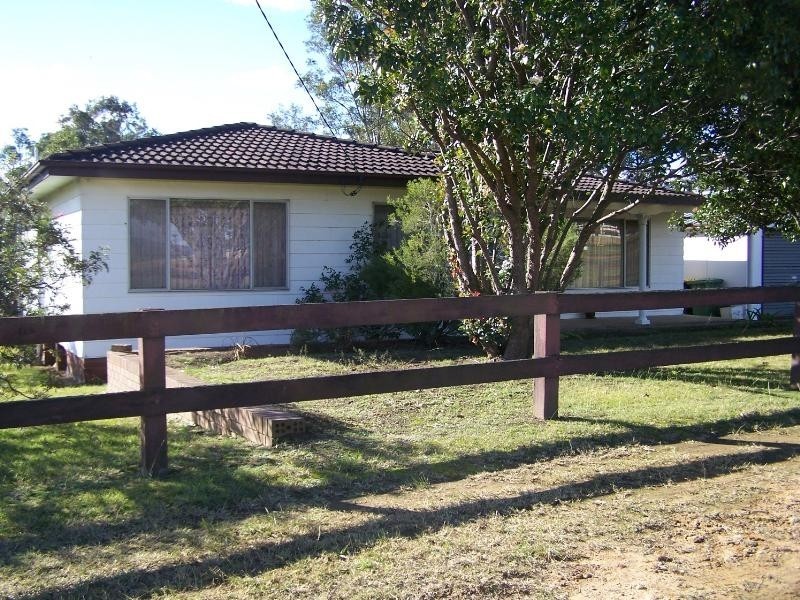 16 Wollombi Road, Millfield NSW 2325