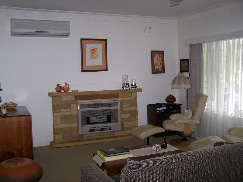 28 Desmond Street, Cessnock NSW 2325