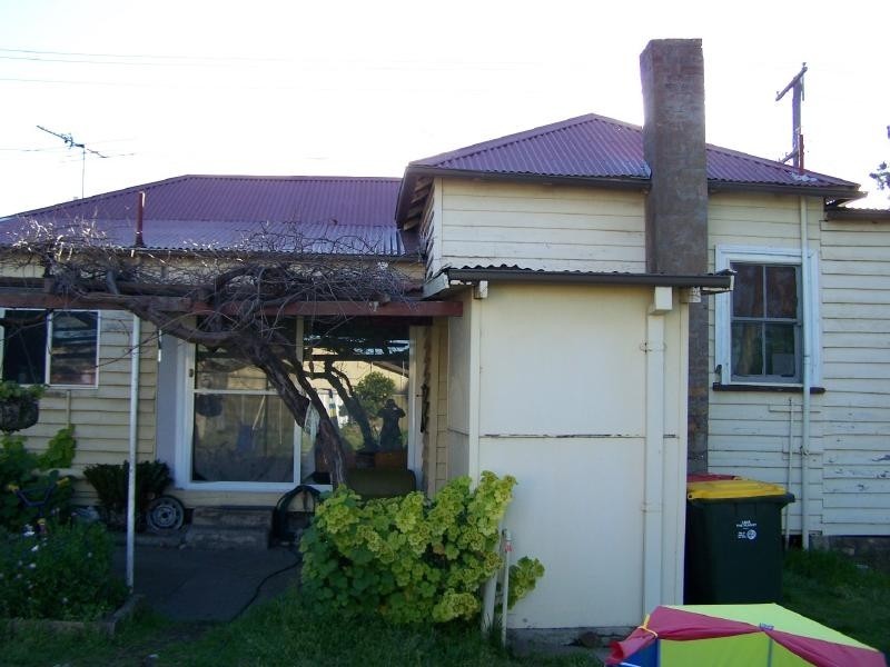 20 Carroll Avenue, Cessnock NSW 2325