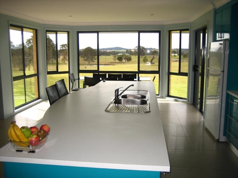 284 Heaton Road, Quorrobolong NSW 2325