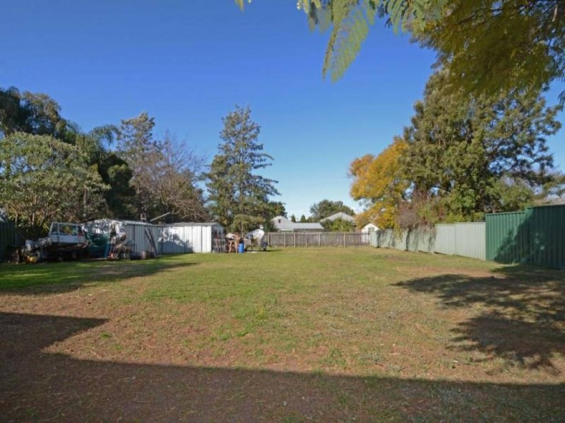 6 Hickey Street, Cessnock NSW 2325