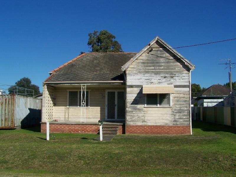 15 Railway Street, Cessnock NSW 2325