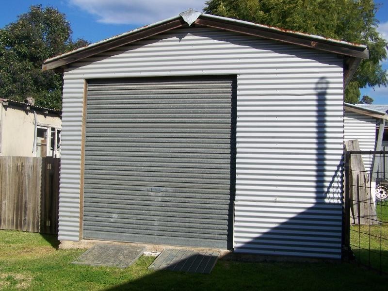 15 Railway Street, Cessnock NSW 2325