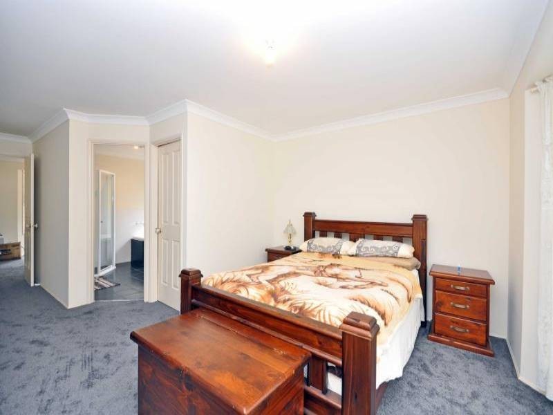 320 Lovedale Road, Lovedale NSW 2325