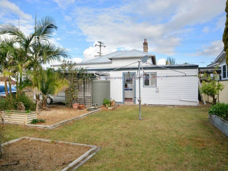 2 Catherine Street, Cessnock NSW 2325