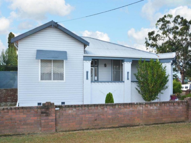 2 Catherine Street, Cessnock NSW 2325