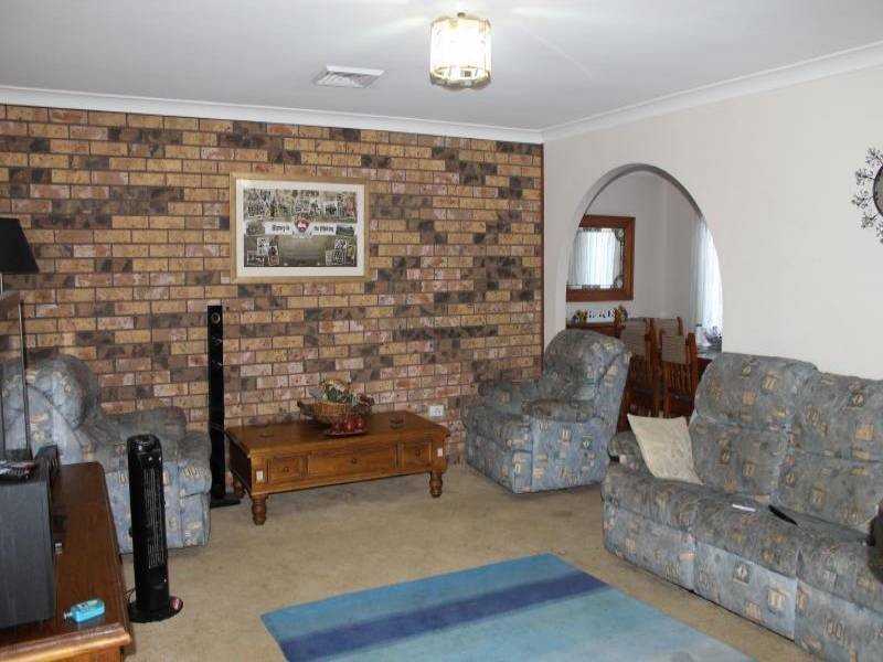 23-25 Vulture Street, Ellalong NSW 2325