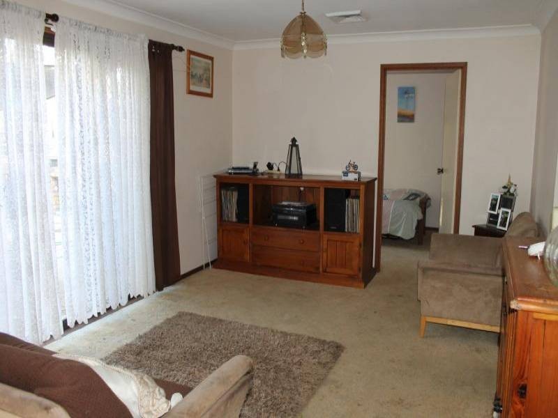 23-25 Vulture Street, Ellalong NSW 2325