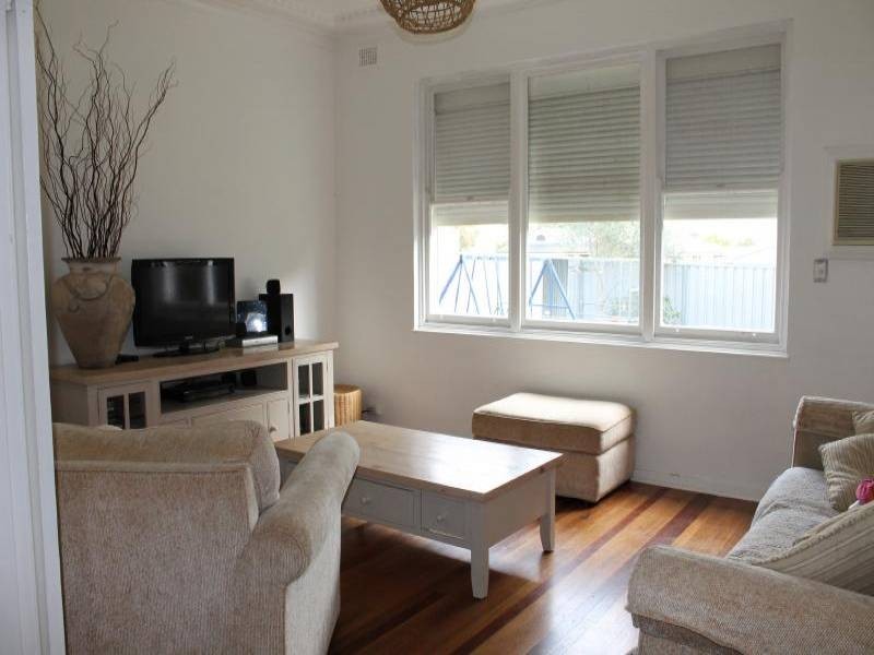 61 Rawson Street, Aberdare NSW 2325