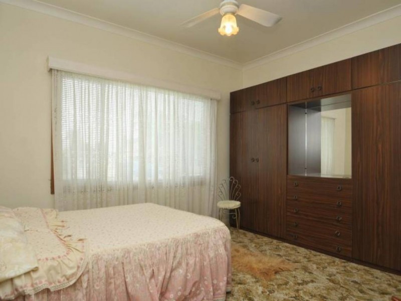 66 Wollombi Road, Cessnock NSW 2325