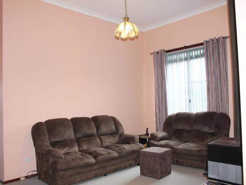 24 Adelaide Street, Paxton NSW 2325