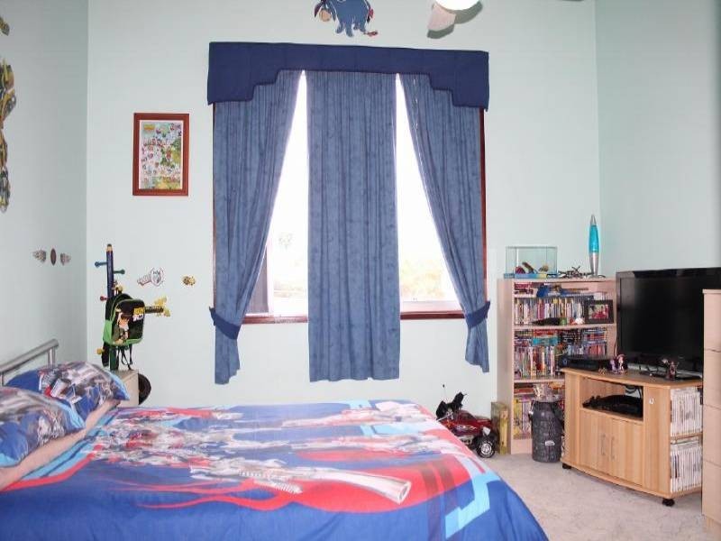 24 Adelaide Street, Paxton NSW 2325