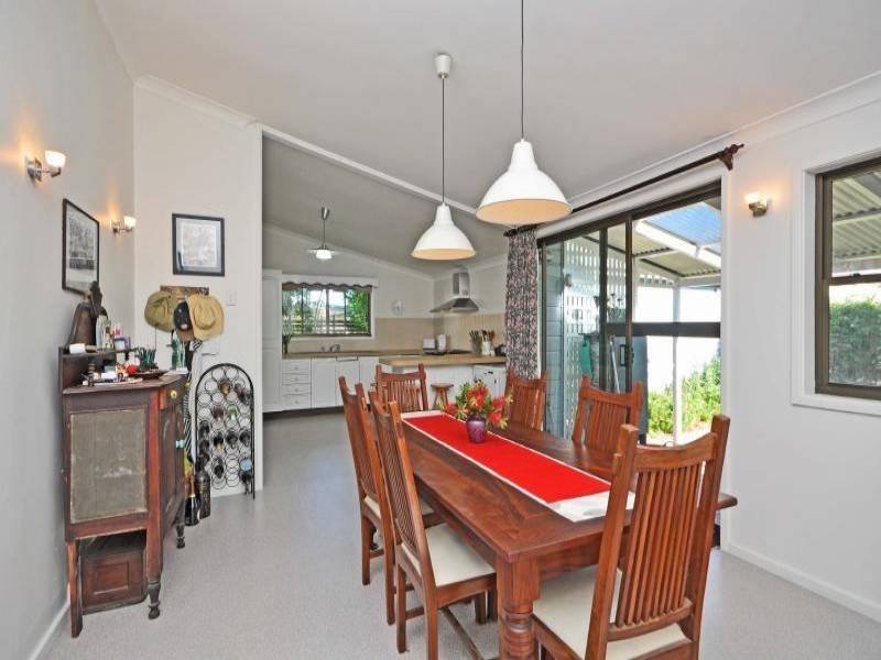 8 West Avenue, Cessnock NSW 2325