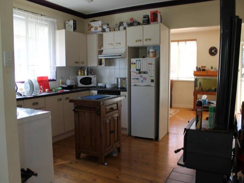 11 Lambert Street, Cessnock NSW 2325