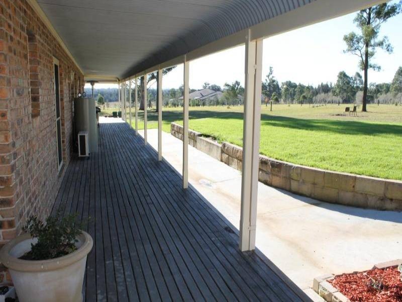 16 Fletcher Street, Nulkaba NSW 2325