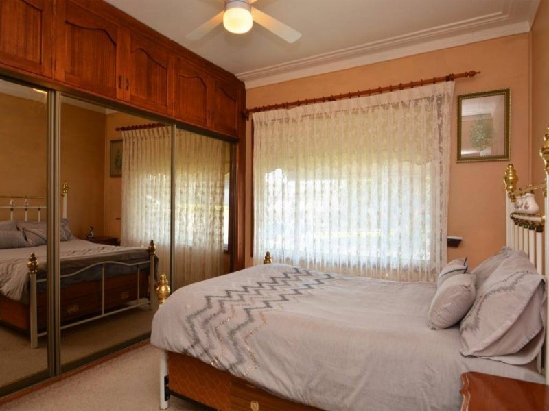 14 Fourth Street, Weston NSW 2326