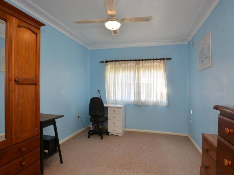 14 Fourth Street, Weston NSW 2326