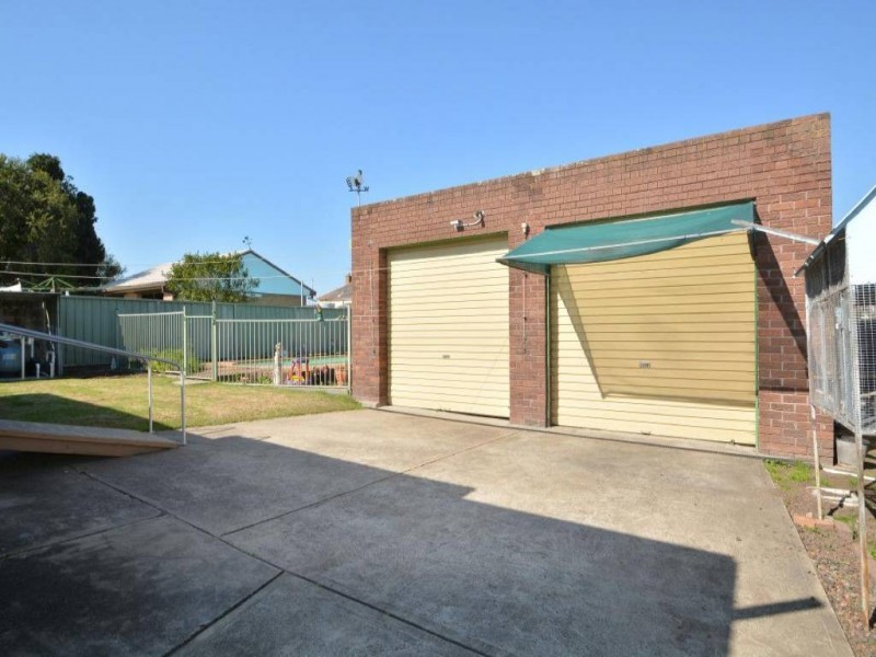 14 Fourth Street, Weston NSW 2326