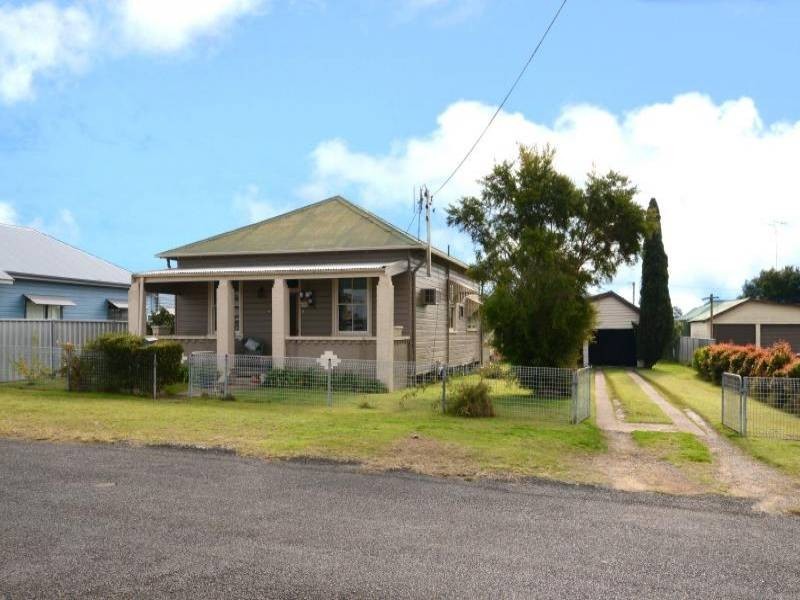 20 Daniel Street, Cessnock NSW 2325