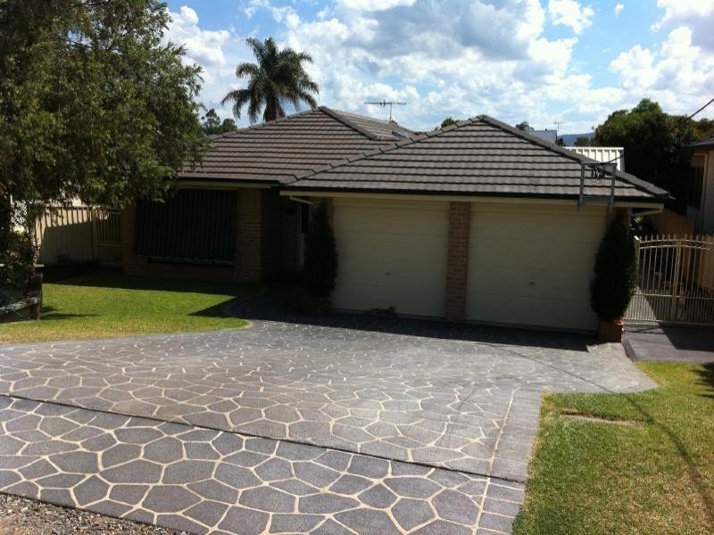 11 Melton Avenue, Cessnock NSW 2325