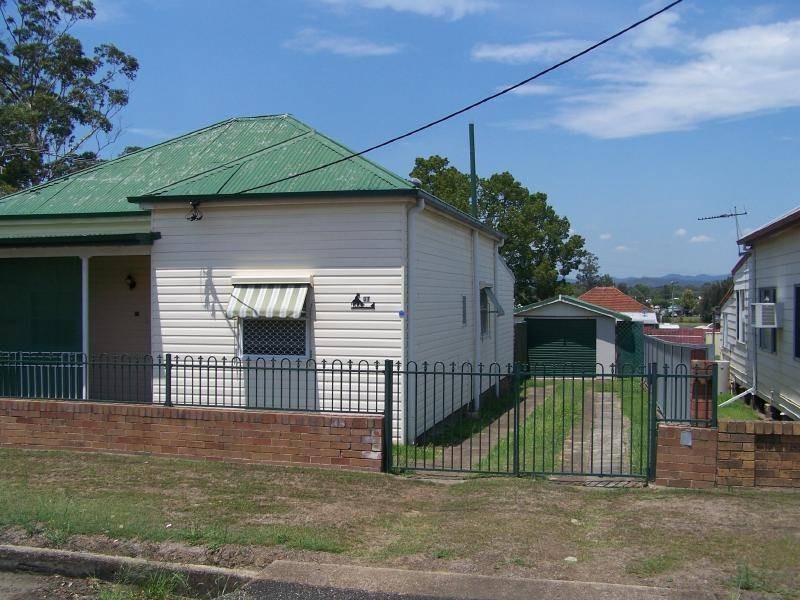 37 Aberdare Road, Cessnock NSW 2325