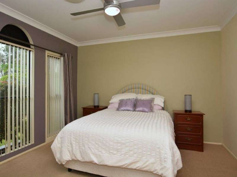 27 Tyrrell Grove, Cessnock NSW 2325